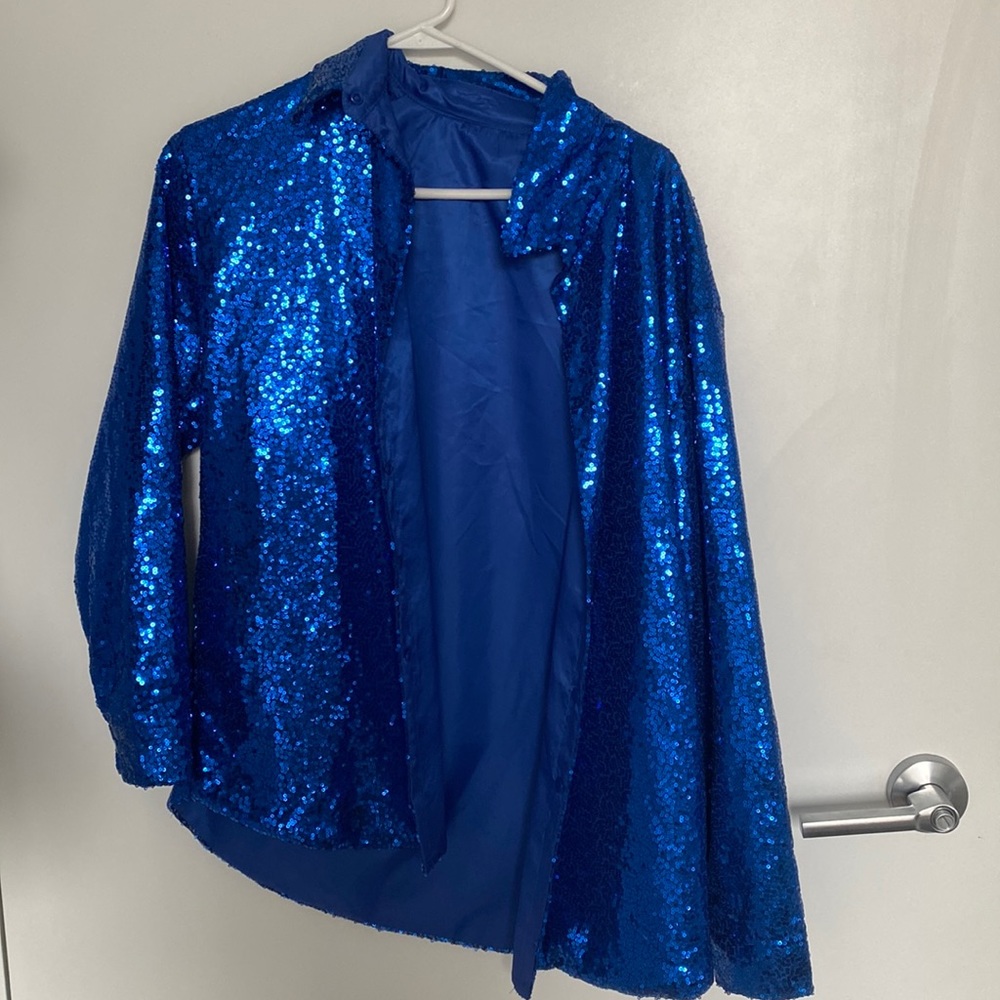 Oversized sequin top💙